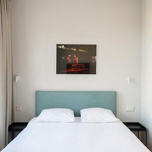 Camera standard con letto king size